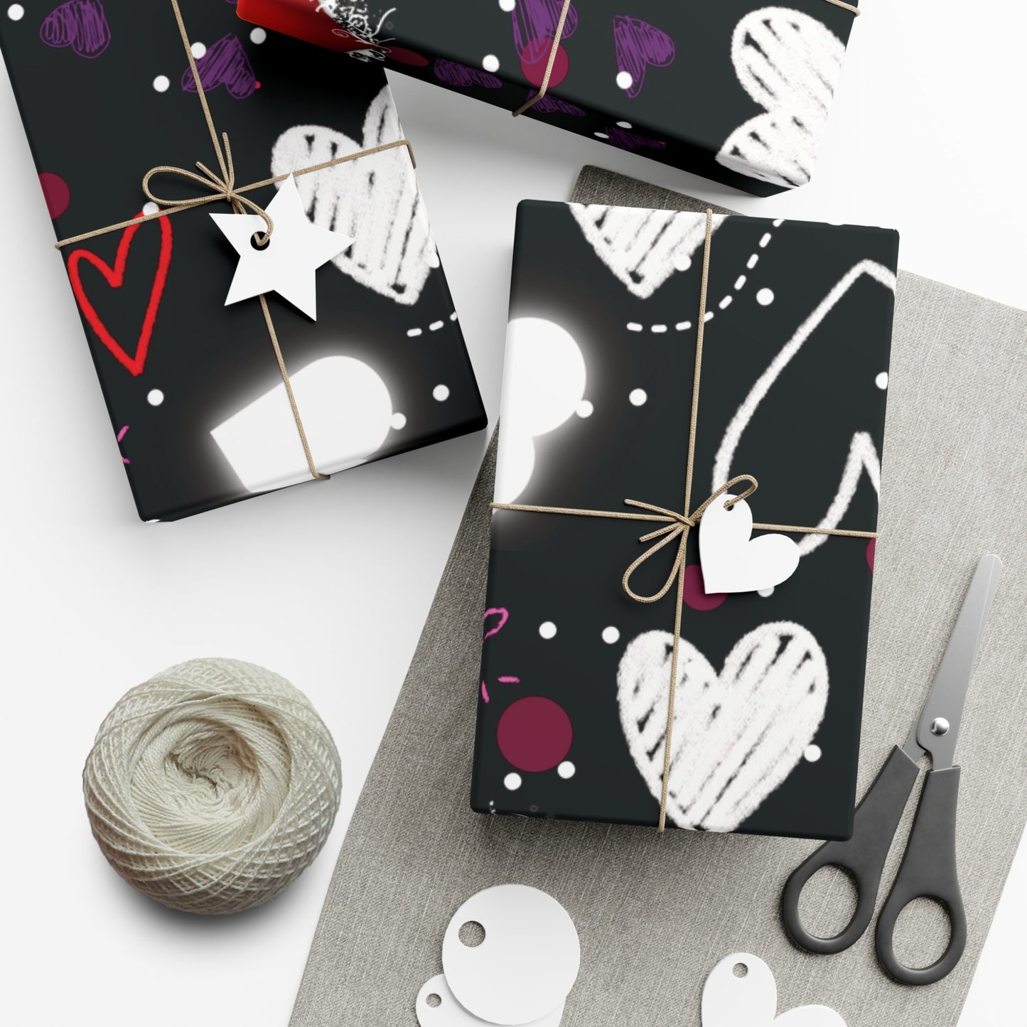 EMOtional Hearts Gift Wrap